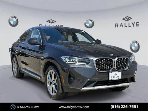 2022 BMW X4 xDrive30i