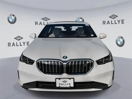 2025 BMW i5 xDrive40