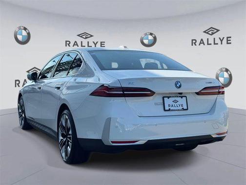 2024 BMW i5 eDrive40
