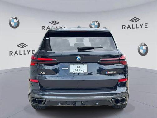 2025 BMW X5 M60i