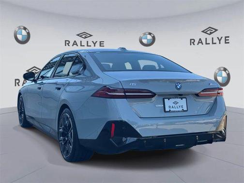 2024 BMW i5 M60