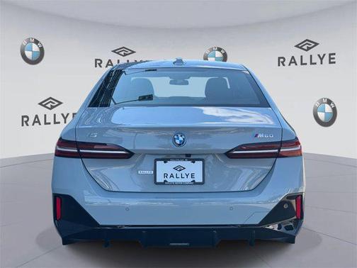 2024 BMW i5 M60