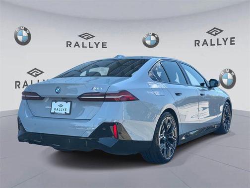 2024 BMW i5 M60