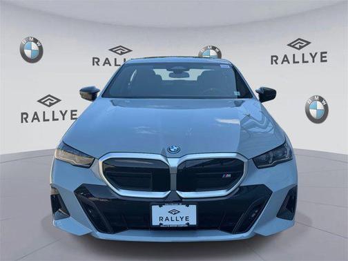 2024 BMW i5 M60