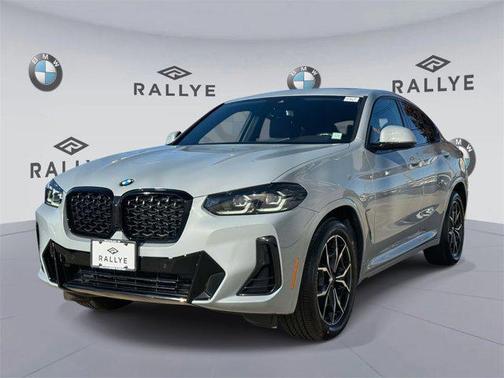 2023 BMW X4 xDrive30i