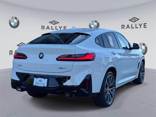 2023 BMW X4 xDrive30i
