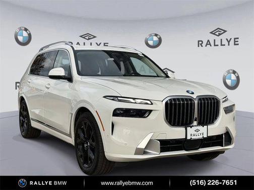 2025 BMW X7 xDrive40i