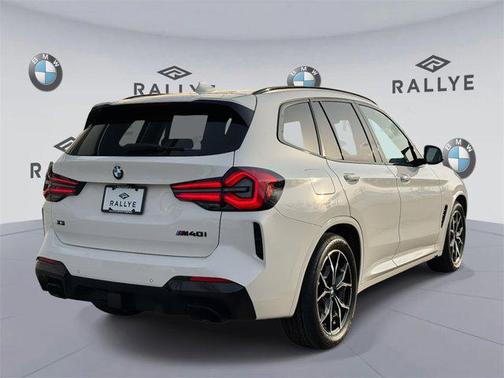 2023 BMW X3 M40i