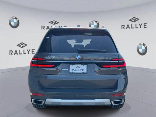 2026 BMW X7 xDrive40i