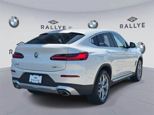2024 BMW X4 xDrive30i