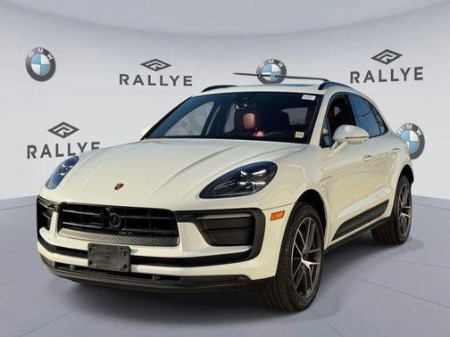 White 2023 Porsche Macan Macan
