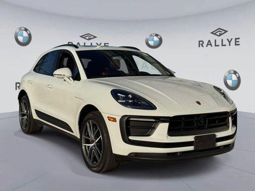 White 2023 Porsche Macan Macan