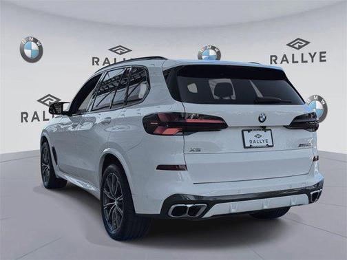 2025 BMW X5 M60i