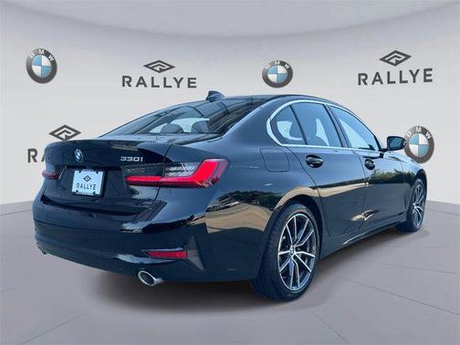 2022 BMW 330 xDrive