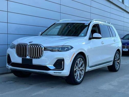 Alpine White 2021 BMW X7 xDrive40i