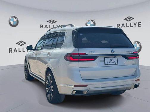 2023 BMW X7 xDrive40i