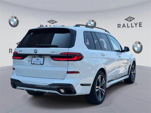 2025 BMW X7 xDrive40i