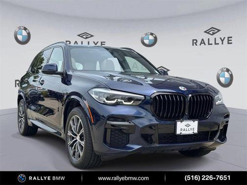 2022 BMW X5 M50i
