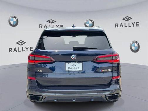 2022 BMW X5 M50i