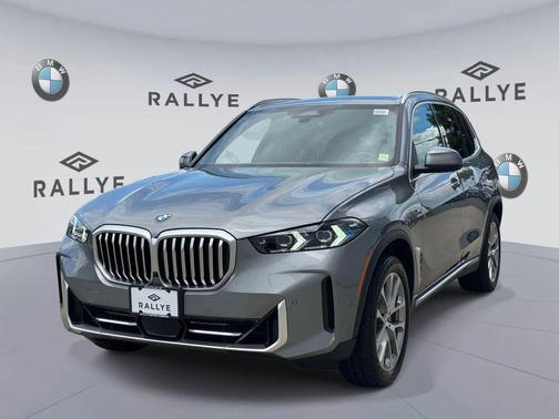 Skyscraper Grey Metallic 2025 BMW X5 xDrive40i