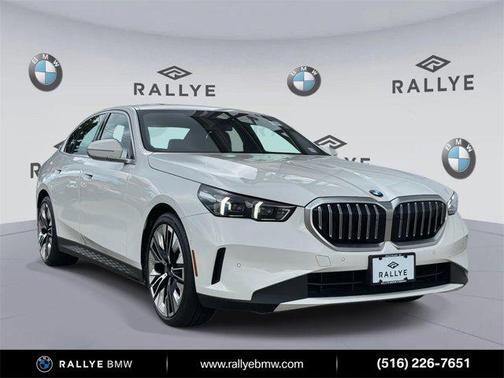 2024 BMW 530 i xDrive
