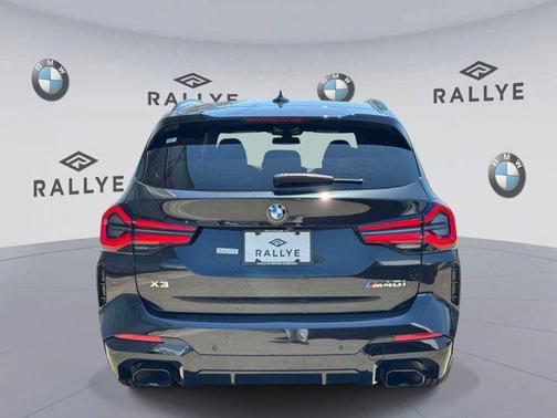 Black Sapphire Metallic 2023 BMW X3 M40i