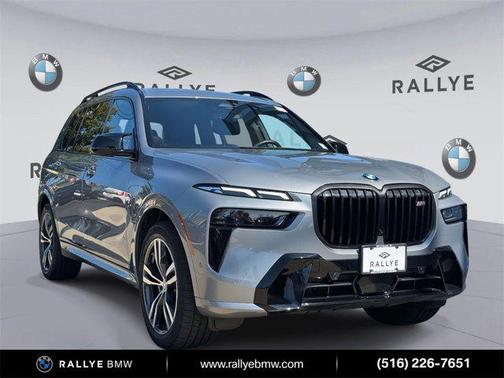 2025 BMW X7 M60i