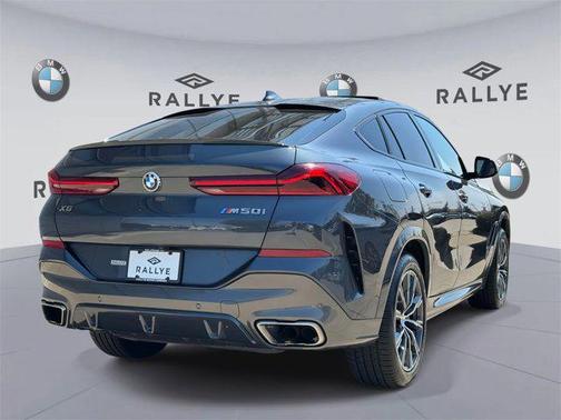 2022 BMW X6 M50i