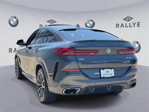 2022 BMW X6 M50i
