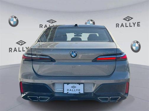 2023 BMW 760 i xDrive