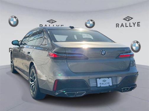 2023 BMW 760 i xDrive