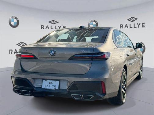 2023 BMW 760 i xDrive