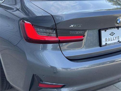 2022 BMW 330 xDrive