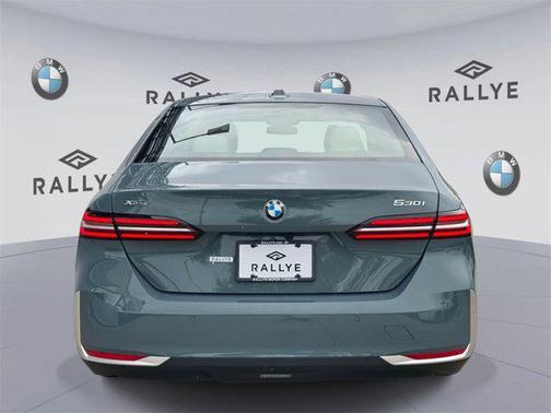 2025 BMW 530 xDrive
