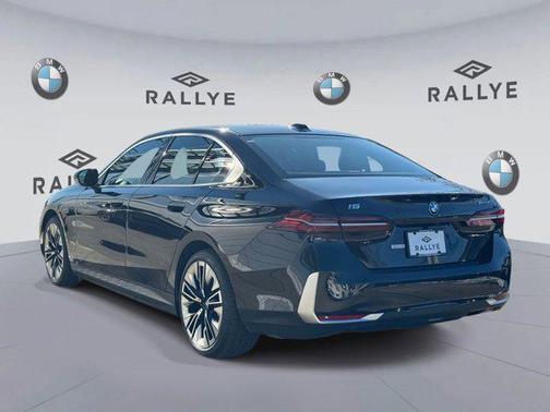 2024 BMW i5 eDrive40