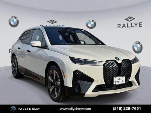 2025 BMW iX xDrive50