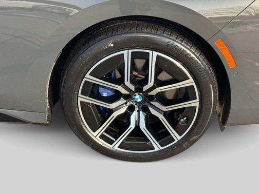 2023 BMW 760 i xDrive