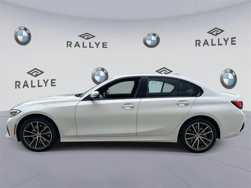 2022 BMW 330 xDrive