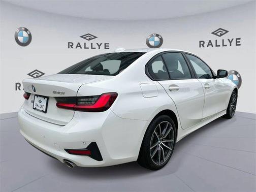 2022 BMW 330 xDrive