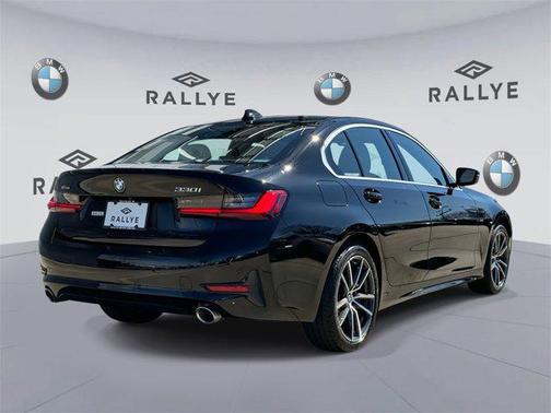 2022 BMW 330 xDrive