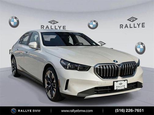 2025 BMW i5 xDrive40