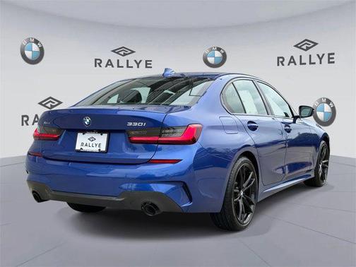 2022 BMW 330 xDrive