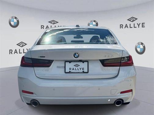 2025 BMW 330 i xDrive