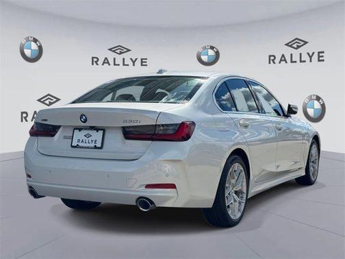 2025 BMW 330 i xDrive