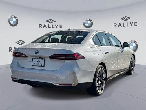 2025 BMW i5 xDrive40