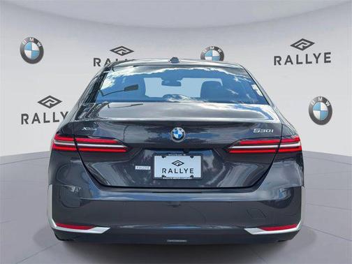 2025 BMW 530 xDrive