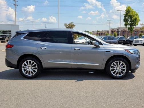 2020 Buick Enclave FWD Essence