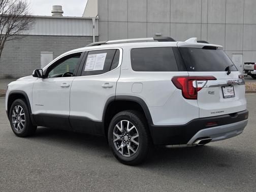 2023 GMC Acadia FWD SLT