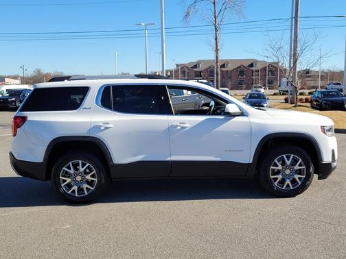 2023 GMC Acadia FWD SLT