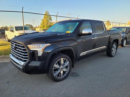 2023 Toyota Tundra Hybrid Capstone